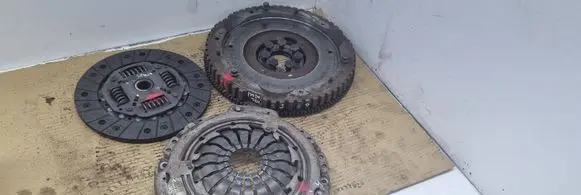 Renault Modus Clutch set kit 8200335084 527571