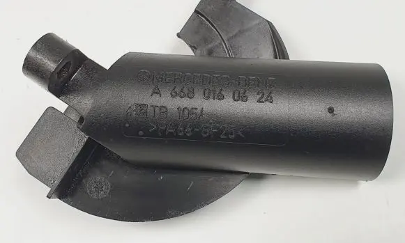 Mercedes-Benz A W168 Breather hose/pipe A6680160624