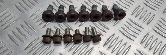 Opel Movano A Flywheel bolts 
