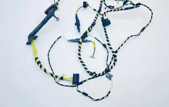Volkswagen Tiguan Tailgate/trunk wiring harness 5N0971147C