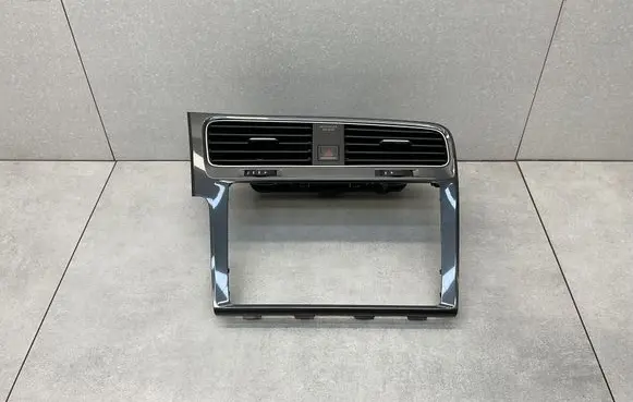 Volkswagen Golf VII Dash center air vent grill 5G1819728AE 5G1819728