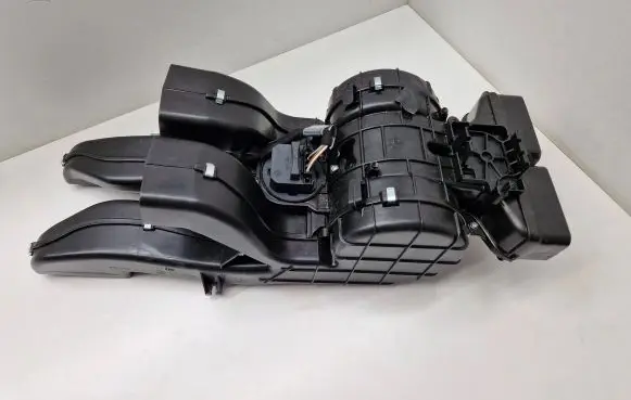 Interior heater climate box assembly