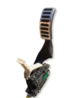 Volkswagen Golf IV Accelerator throttle pedal 6PV00802601 1J1721503J