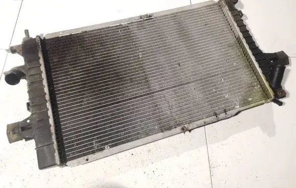 Coolant radiator