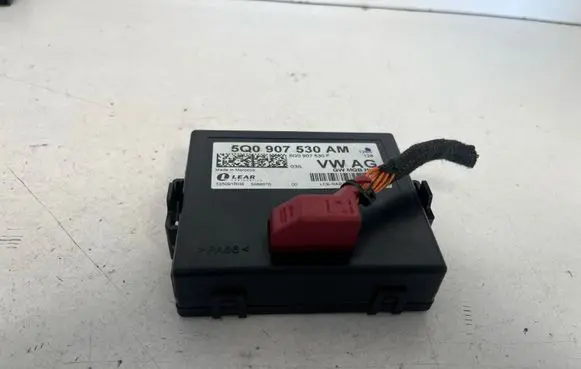 Volkswagen Tiguan Gateway control module 5Q0907530AM