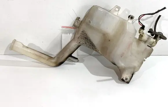 Mazda 2 Windshield washer fluid reservoir/tank 