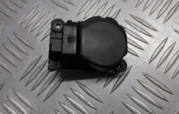 Opel Vectra C A/C air flow flap actuator/motor 985100V02