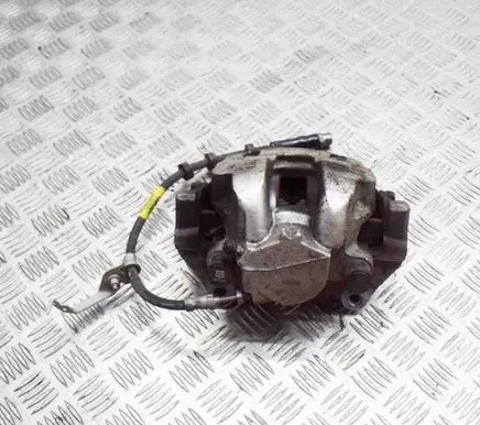 Volvo XC40 Front brake caliper 31471663