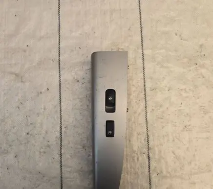 Hyundai Santa Fe Electric window control switch 3715151110