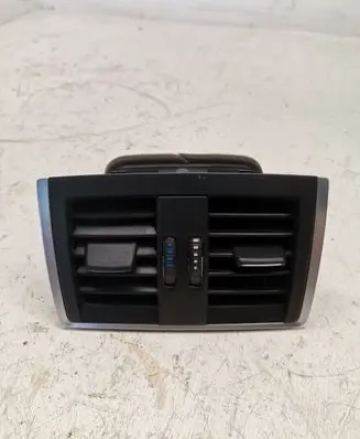 BMW M4 F82 F83 Rear air vent grill 933367502
