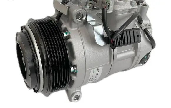 Mercedes-Benz E W212 Air conditioning (A/C) compressor (pump) 4471604361 A0032308711 510943
