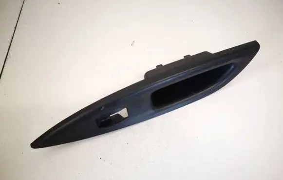 Mazda 6 Front door window switch trim gj6a685l6 gj6a-685l6