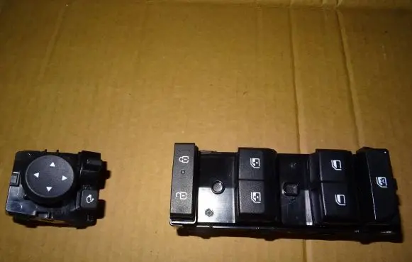 KIA Sportage Wing mirror switch 93530R2200