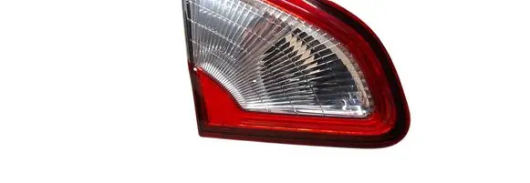 Nissan Qashqai Tailgate rear/tail lights B26555BR01A 89503189