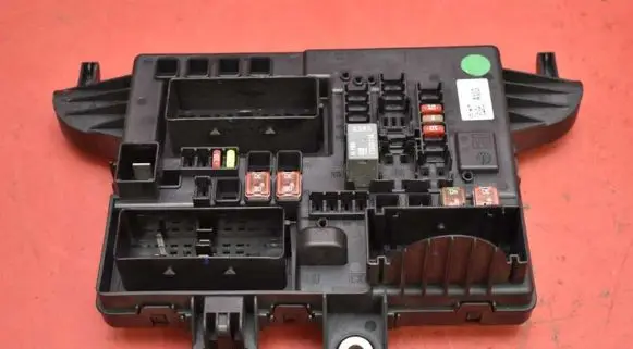 Opel Insignia A Fuse box set 22737765