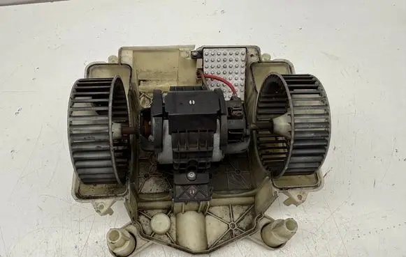 Heater fan/blower
