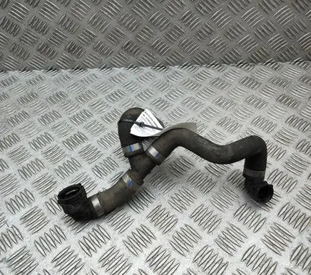 Mercedes-Benz C W205 Engine coolant pipe/hose A2055013984