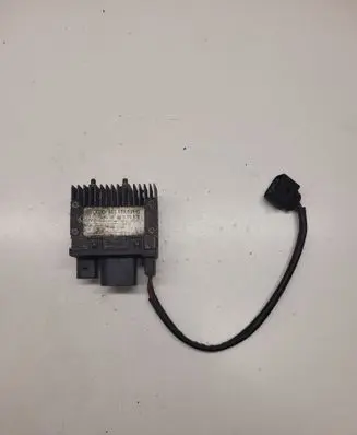 Audi A4 S4 B7 8E 8H Coolant fan relay 8E0959501Q 898093000