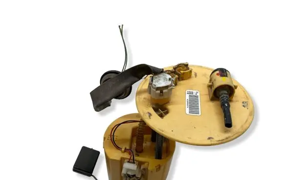 Toyota Corolla E140 E150 In-tank fuel pump 7701002020