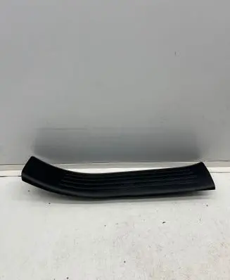 Mercedes-Benz GLE W167 Other sill/pillar trim element A1676803901