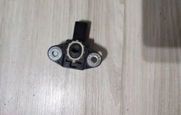 Airbag deployment crash/impact sensor