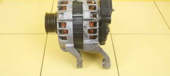 Opel Insignia A Generator/alternator LRA04233 B20DTH