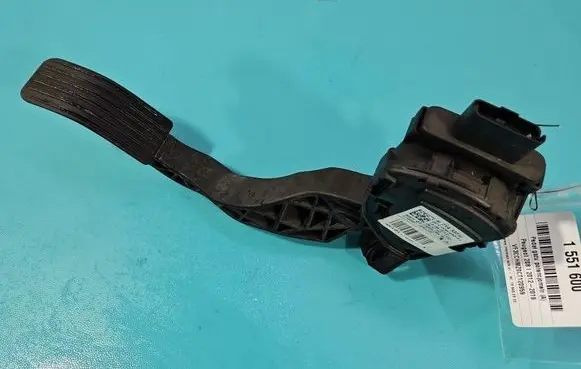 Peugeot 208 I Accelerator throttle pedal 9671433780 IMPRK1551600