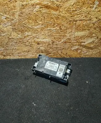Jaguar XF X250 Bluetooth control unit module AX2310F845AA