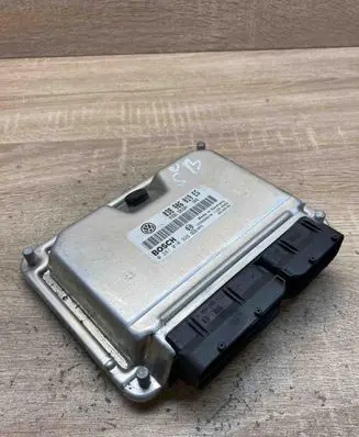 Skoda Superb B5 (3U) Engine control unit/module ECU 038906019EG 0281010928