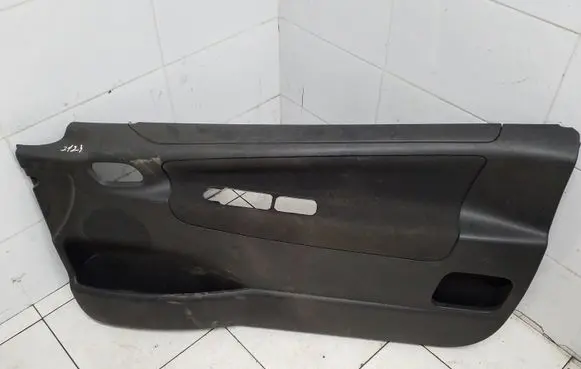 Peugeot 207 Front door card panel trim 96502520zd 2176510 2176140