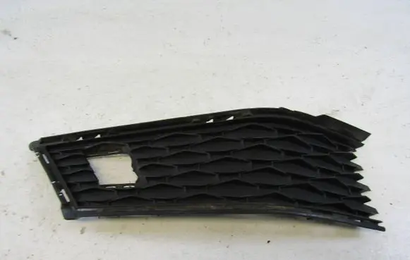 Front bumper lower grill