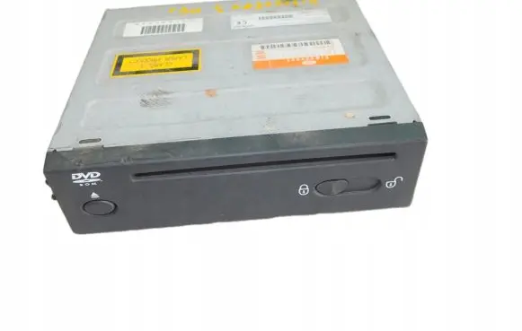 Land Rover Discovery 3 - LR3 CD/DVD changer 4621008315