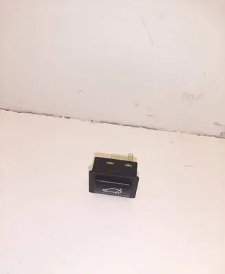 BMW 7 F01 F02 F03 F04 Tailgate opening switch 6921846 21070K