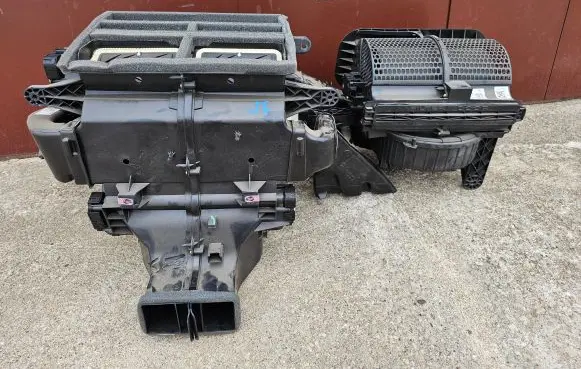 Interior heater climate box assembly