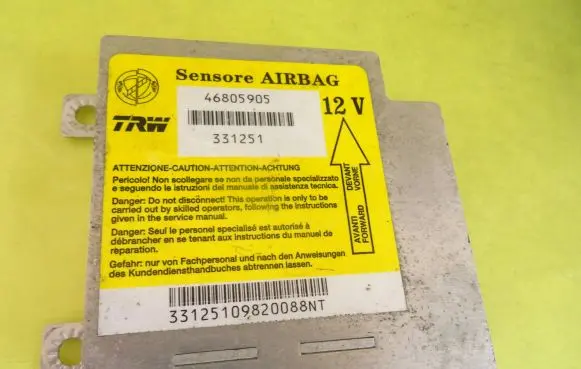 Fiat Punto (188) Airbag control unit/module 46805905