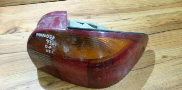 Ford Mondeo MK I Rear/tail lights 93bg13n004 Nenustatyta