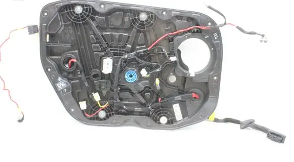 Hyundai Ioniq Front door electric window regulator 82470G2590