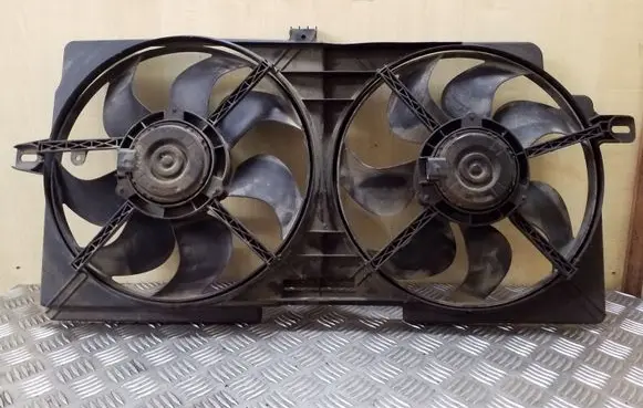 Opel Sintra Radiator cooling fan shroud 24005988