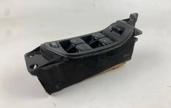 Subaru Outback Electric window control switch