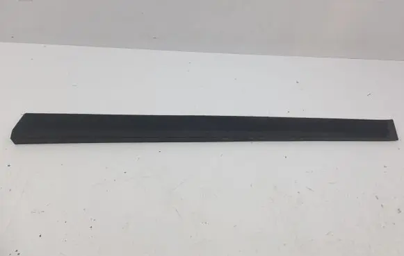 KIA Stonic Front door trim (molding) 87724H8400