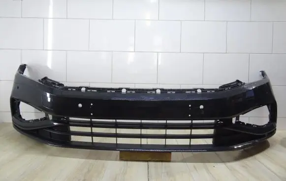 Volkswagen PASSAT B8 Front bumper 3G0807221E