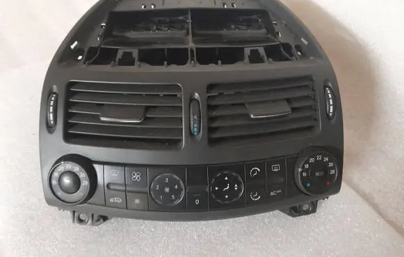 Mercedes-Benz E W211 Climate control unit A2118300085 2118300085