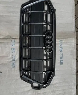 Audi A4 S4 B9 8W Front bumper upper radiator grill 8W0853651D