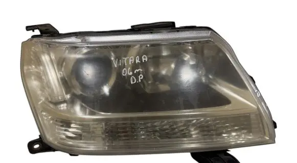 Suzuki Grand Vitara II Headlight/headlamp 10059079