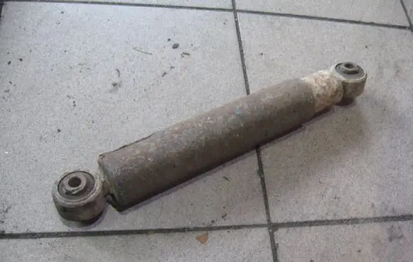 Rear shock absorber/damper