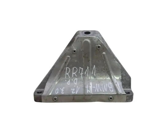 BMW 7 F01 F02 F03 F04 Engine mounting bracket