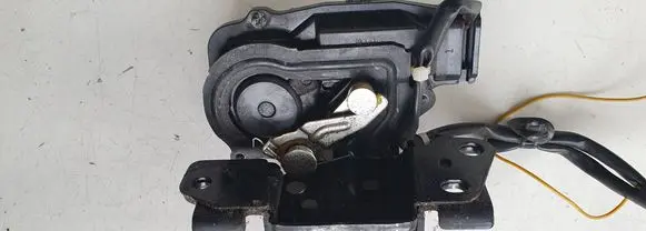 Toyota Prius (XW30) Tailgate/trunk/boot lock/catch/latch