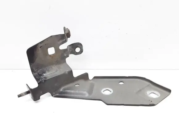 Renault Captur Fender mounting bracket 620439328 620439328R