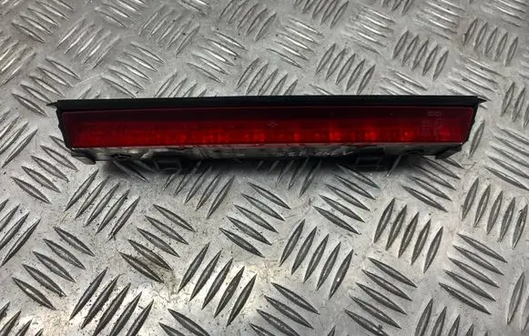 Alfa Romeo 147 Third/center stoplight 46743133 57828