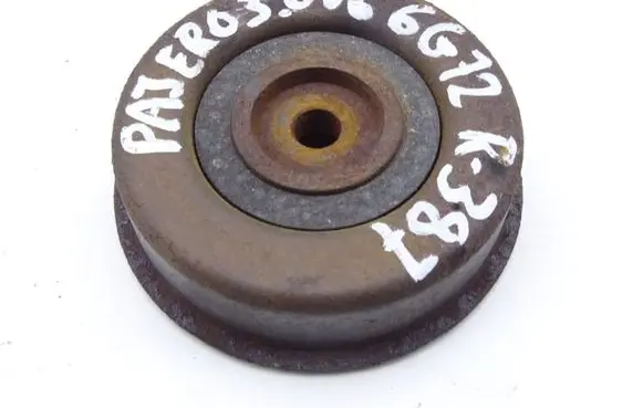 Mitsubishi Pajero Alternator pulley 